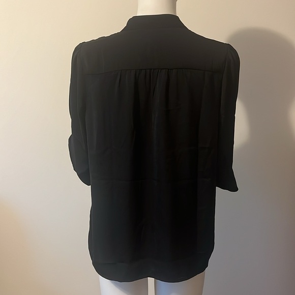 Banana Republic Essential V-Neck Long Sleeve Top Size M - Picture 4 of 6